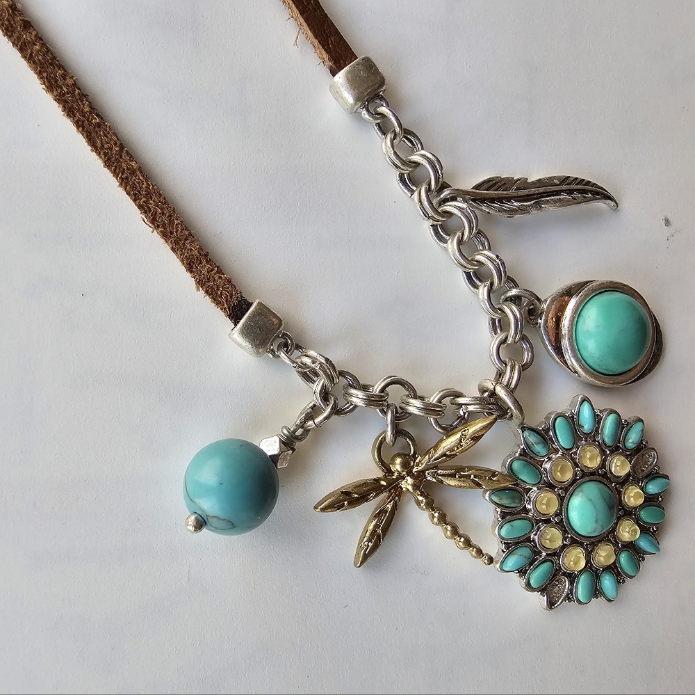 EUC LUCKY BRAND NECKLACE TURQUOISE ADJUSTABLE